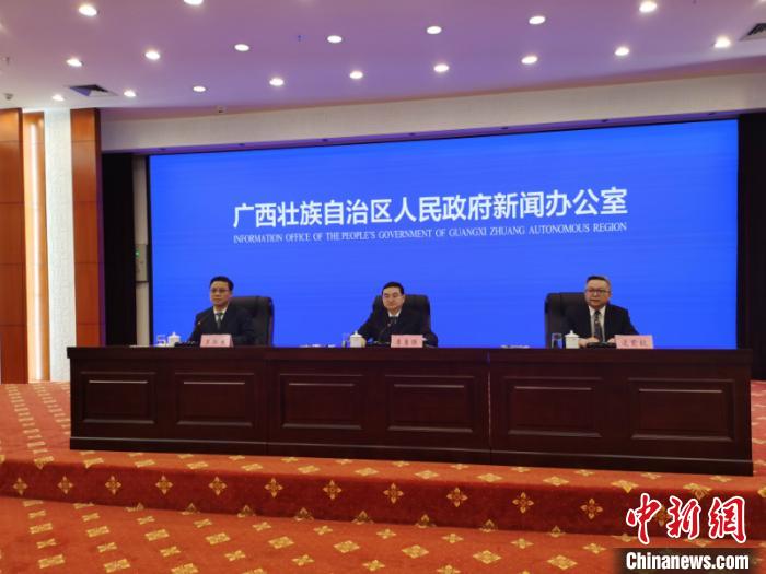 廣西互聯(lián)網上線新聞發(fā)布會(投資20億元的廣西新媒體中心)